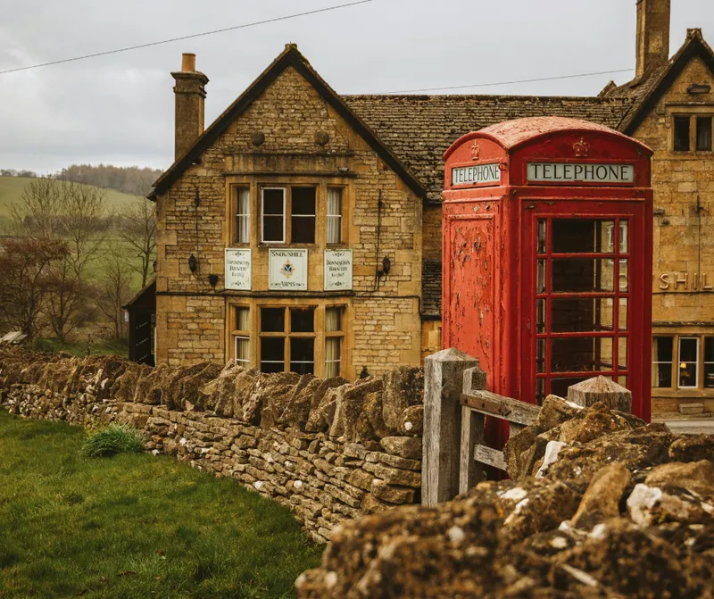 * Il prezzo è inteso a Persona, adesione entro 31/10/2025